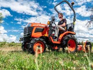 Traktor Kubota B1121 EC (12 HP)