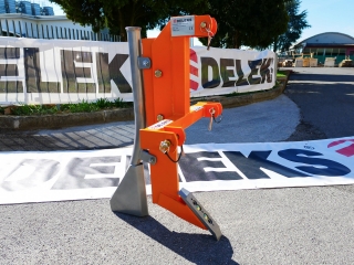 Jednohrotový rozrývač, kyprič pôdy, ryhovač za traktor...