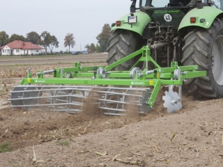 Kultivátor s valcom BOMET Apus