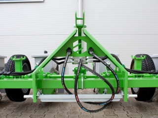 Bodový sejací stroj BOMET Serpens