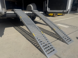 Skladacie nájazdové rampy - nosnosť 500 kg