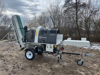 Benzínový hydraulický štiepací poloautomat dreva LUMAG...