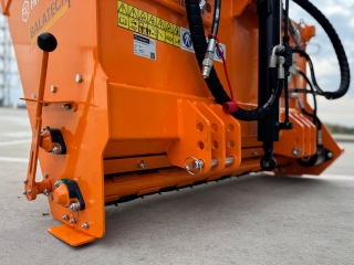 Sypač za traktor FK Machinery SAND PADAWAN