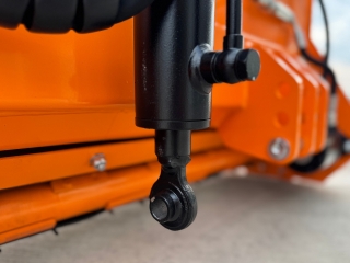 Sypač za traktor FK Machinery SAND PADAWAN